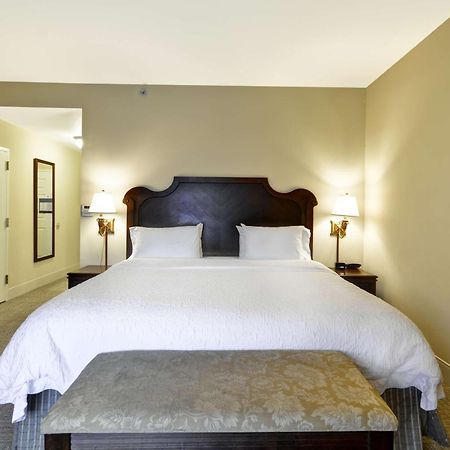Hampton Inn & Suites Savannah Historic District Buitenkant foto