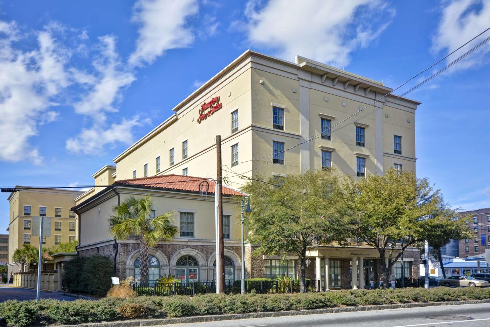 Hampton Inn & Suites Savannah Historic District Buitenkant foto